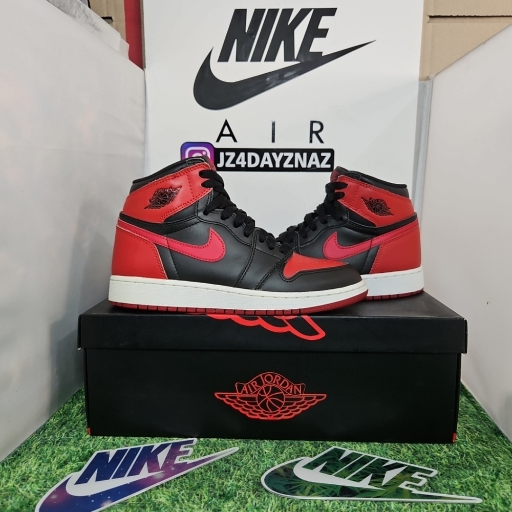 Nike Air Jordan 1 Retro High OG Banned 2016 Size 5 MEN/YOUTH,  SZ 6.5 WMN. CLEAN